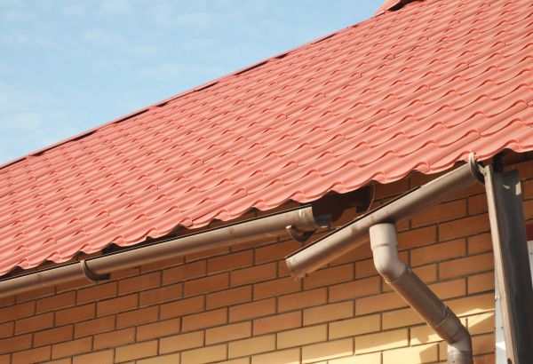 Loose Gutter Repair in Sebastian